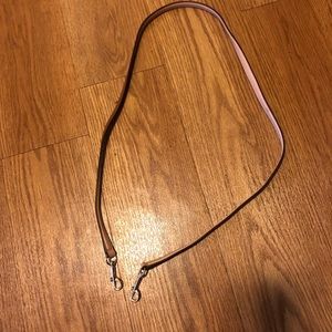 Leather two tone pockets book strap 44in lg